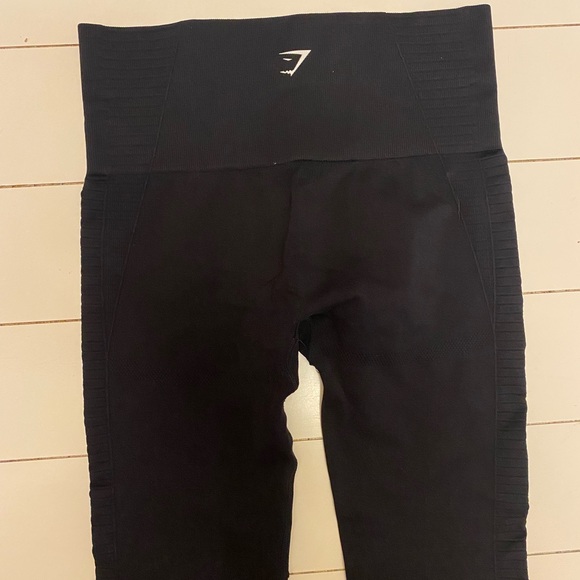 Gymshark leggings - size small or XS ( see photos for measurements) - Picture 4 of 11